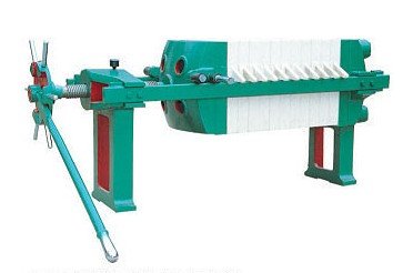 320型手动压紧压滤机