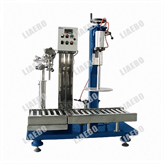 半自动灌装机
